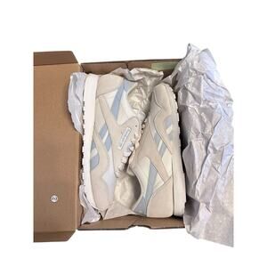 Reebok Women's Classic Nylon Sneaker Bone/Pale Blue/Chalk 100074330 8.5